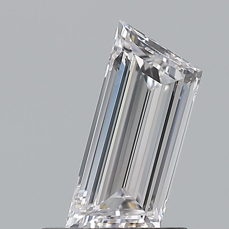 GIA Trapezoid 0.6ct E VVS2 - Loose Natural Diamond: GIA Trapezoid 0.6ct E VVS2 - Loose Natural Diamond GIA Trapezoid 0.6ct E VVS2 - Loose Natural Diamond, certified by the Gemological Institute of America (GIA) with exceptional clarity and color, boast