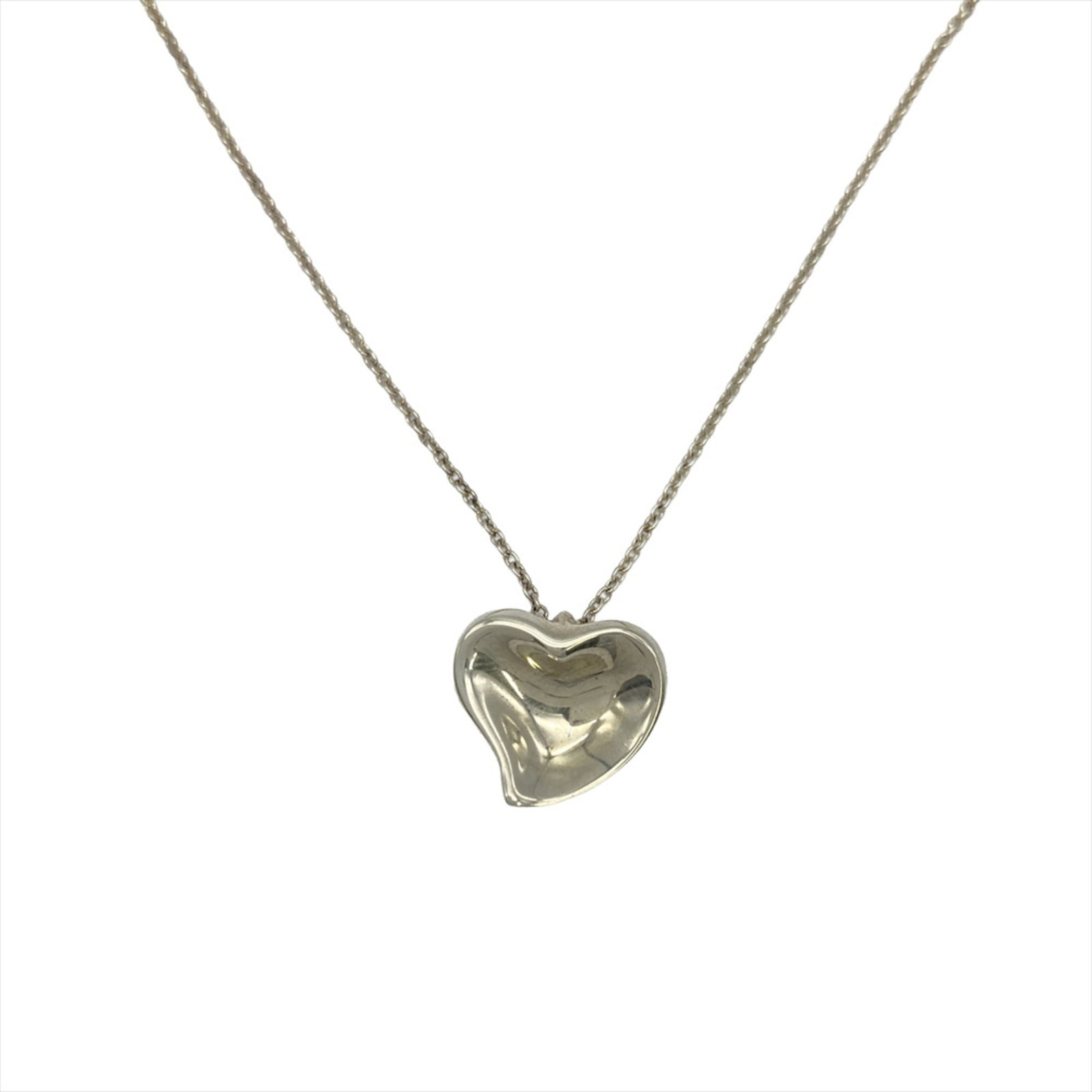 Full Heart Necklace Sv925 3.7G Silver Elsa Peretti Women's by Tiffany & Co: Full Heart Necklace Sv925 3.7G Silver Elsa Peretti Women's by Tiffany & Co Silver Elsa Peretti Full Heart Necklace by Tiffany & Co, made from high-quality 925 sterling silver. This elegant necklace fe