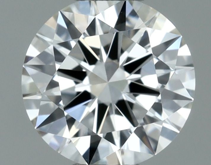 IGI Round 0.4ct G VVS2 - Loose Natural Diamond: IGI Round 0.4ct G VVS2 - Loose Natural Diamond The IGI Round 0.4ct G VVS2 - Loose Natural Diamond boasts exceptional clarity and color, with a high polish level that enhances its brilliance. This natu