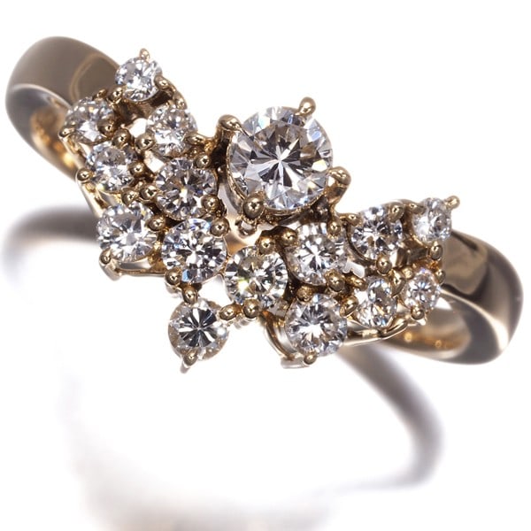 Tasaki Ring Diamond 0.58Ct Us6-6.25 18K 750 Yellow Gold: Tasaki Ring Diamond 0.58Ct Us6-6.25 18K 750 Yellow Gold Tasaki Ring Diamond 0.58Ct Us6-6.25 18K 750 Yellow Gold - A stunning 18k yellow gold ring featuring a natural diamond center stone, approximatel