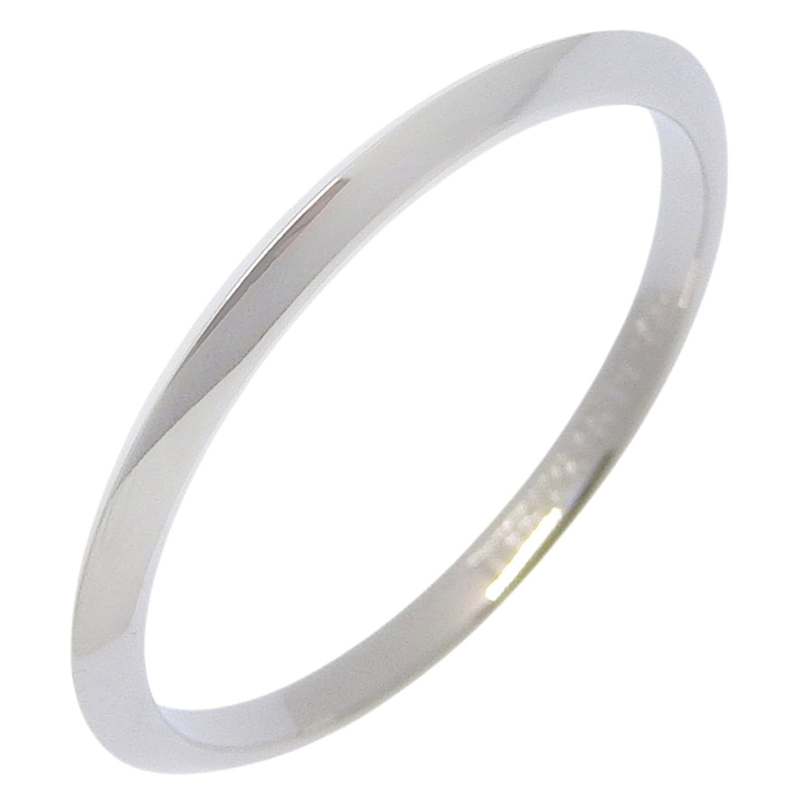 Tiffany Band Ring Platinum 950: Tiffany Band Ring Platinum 950 Platinum 950 Tiffany Band Ring in US Size 8, crafted from high-quality platinum for a luxurious feel and appearance. This elegant band ring features the iconic Tiffany b