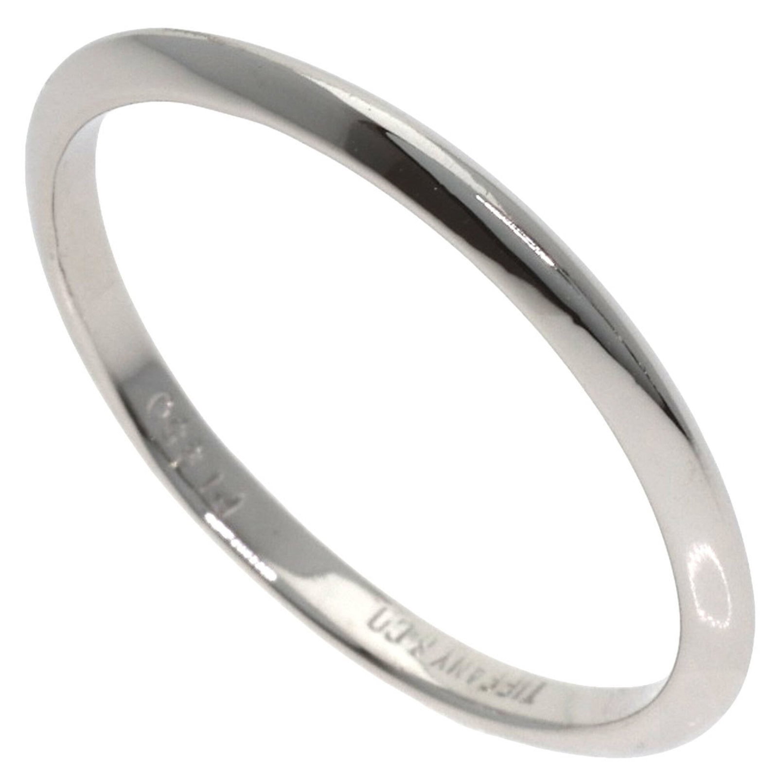 Tiffany Band Ring Platinum 950: Tiffany Band Ring Platinum 950 Platinum 950 Tiffany Band Ring, US Size 8.5, boasts a sleek design with a high-quality platinum material that provides durability and elegance. This women's band ring fe