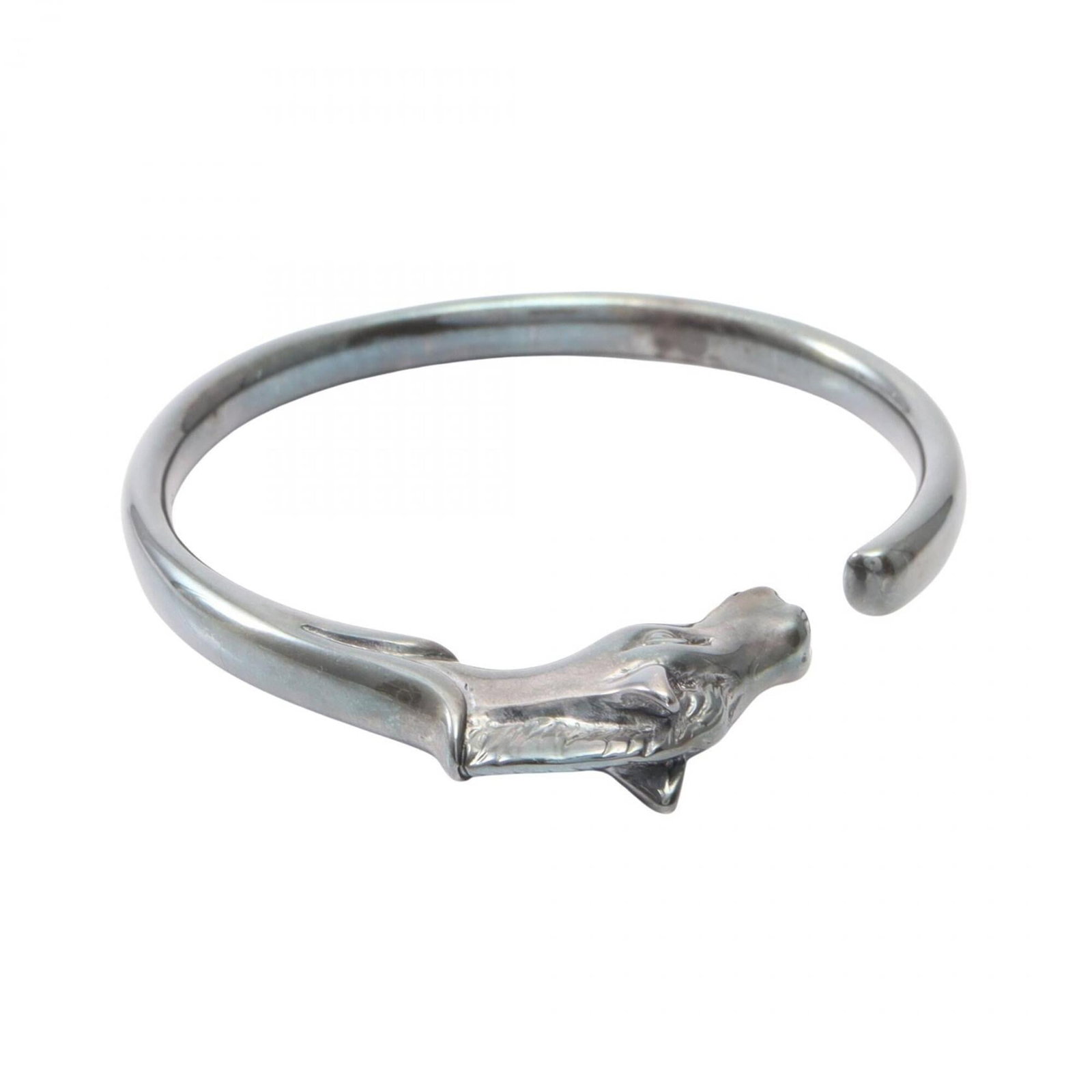 Stainless steel bangle by Hermes: Stainless steel bangle by Hermes Stainless steel bangle by Hermes, featuring a sleek silver finish and a length of 19.5cm. This stylish accessory boasts a durable stainless steel material that ensures