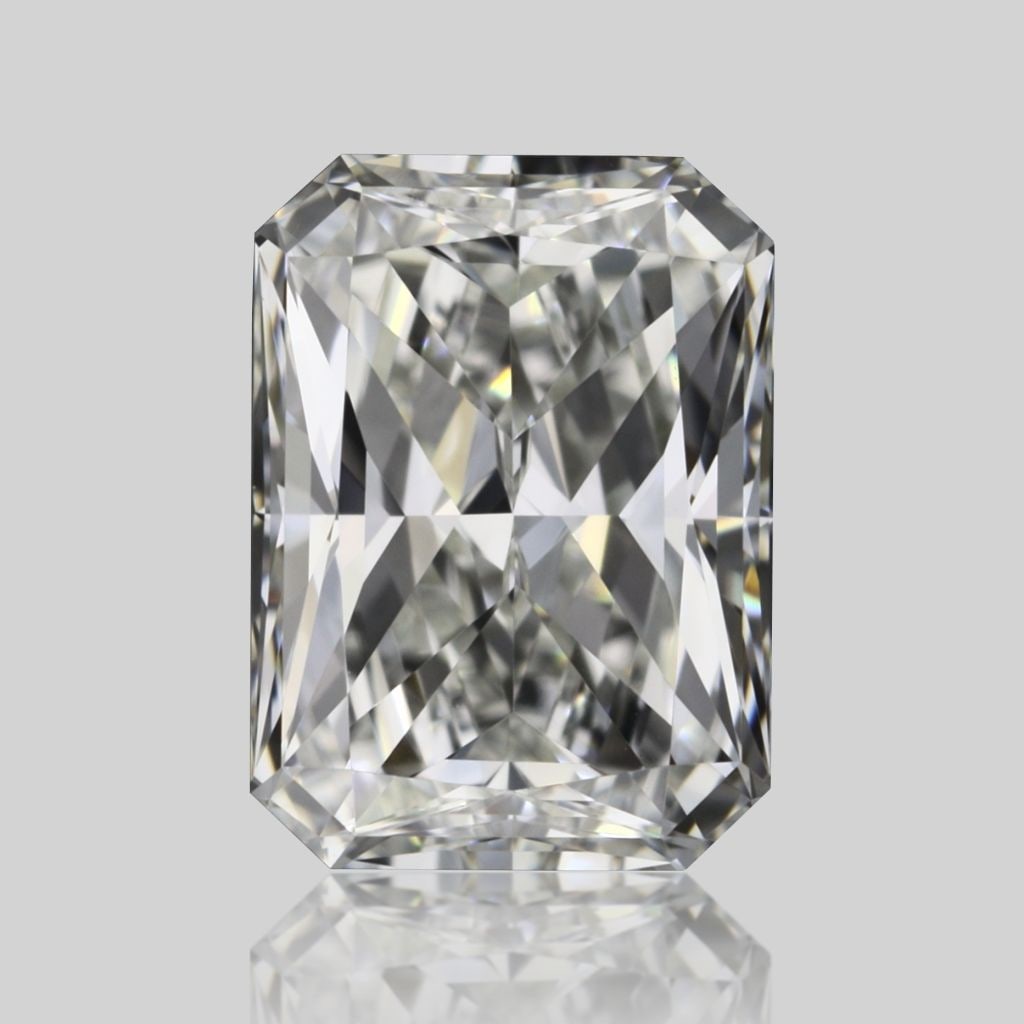 GIA Radiant 0.7ct G VVS1 - Loose Natural Diamond: GIA Radiant 0.7ct G VVS1 - Loose Natural Diamond Item Specifics: Source: Natural White Carat: 0.7 Cut: - Color: G Clarity: VVS1 Polish: EX Symmetry: EX Measurements: 6.11L X 4.46W X 2.94H Certificatio