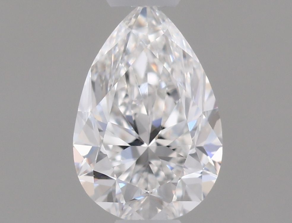GIA Pear 0.4ct E VVS2 - Loose Natural Diamond: GIA Pear 0.4ct E VVS2 - Loose Natural Diamond GIA-certified, the loose natural diamond features exceptional clarity and color. With a VVS2 grade and E color, this pear-cut stone boasts impressive