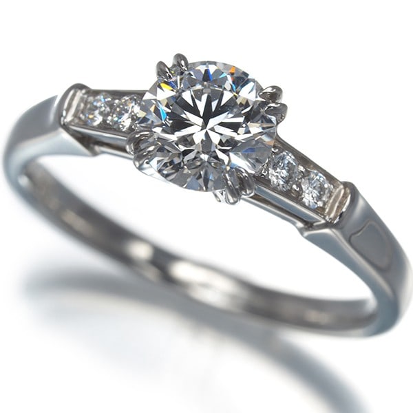 Harry Winston Ring Diamond 0.70Ct E Vs1 3Ex Tryst Us5.25-5.5 950 Platinum: Harry Winston Ring Diamond 0.70Ct E Vs1 3Ex Tryst Us5.25-5.5 950 Platinum The Harry Winston Ring features a stunning 0.70ct E color diamond, expertly cut to EXCELLENT TRIPLE EXCELLENCE, set in 950 pla