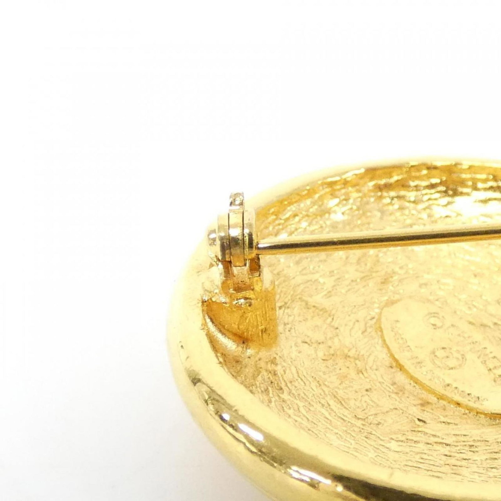 Chanel Brooch - 6