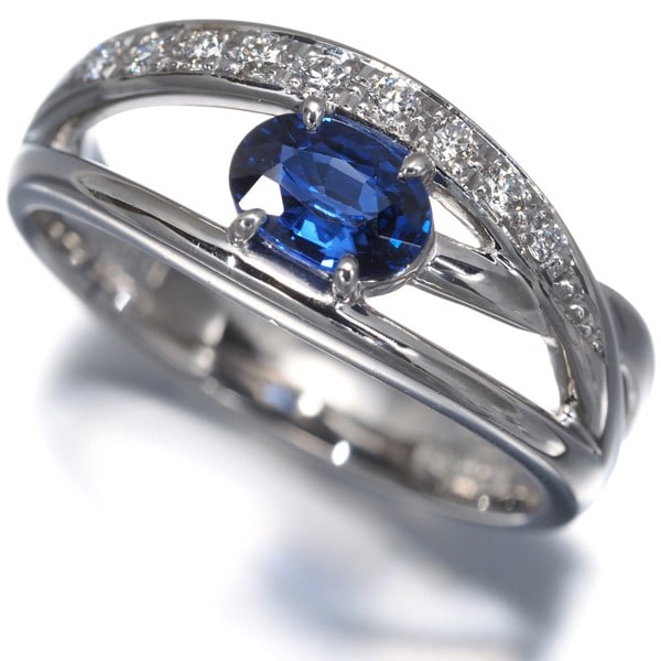 Ambrose Ring Sapphire 0.62ct Diamond 0.12ct US6.5-6.75 900 Platinum: Ambrose Ring Sapphire 0.62ct Diamond 0.12ct US6.5-6.75 900 Platinum 900 Platinum Ambrose Ring features a stunning natural sapphire, approximately 4.2 x 6.0mm in size, paired with a total of 0.12ct