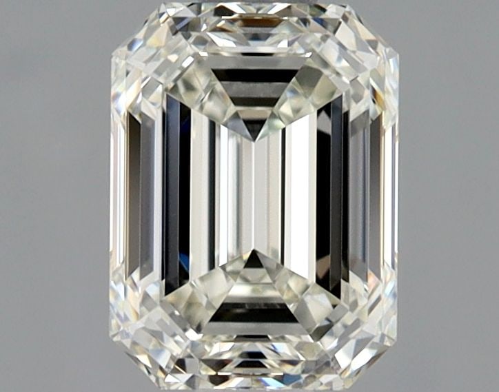 GIA Emerald 1.01ct K VVS2 - Loose Natural Diamond: GIA Emerald 1.01ct K VVS2 - Loose Natural Diamond GIA Emerald 1.01ct K VVS2 - Loose Natural Diamond, certified by the Gemological Institute of America (GIA) with exceptional clarity and a vibrant