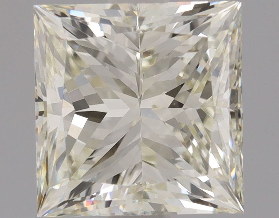 IGI Princess 1.63ct I IF - Loose Natural Diamond: IGI Princess 1.63ct I IF - Loose Natural Diamond 1.63 carat IGI-certified natural diamond with an IF clarity grade, boasting exceptional polish and symmetry. This loose stone measures 6.53 x 6.37 x