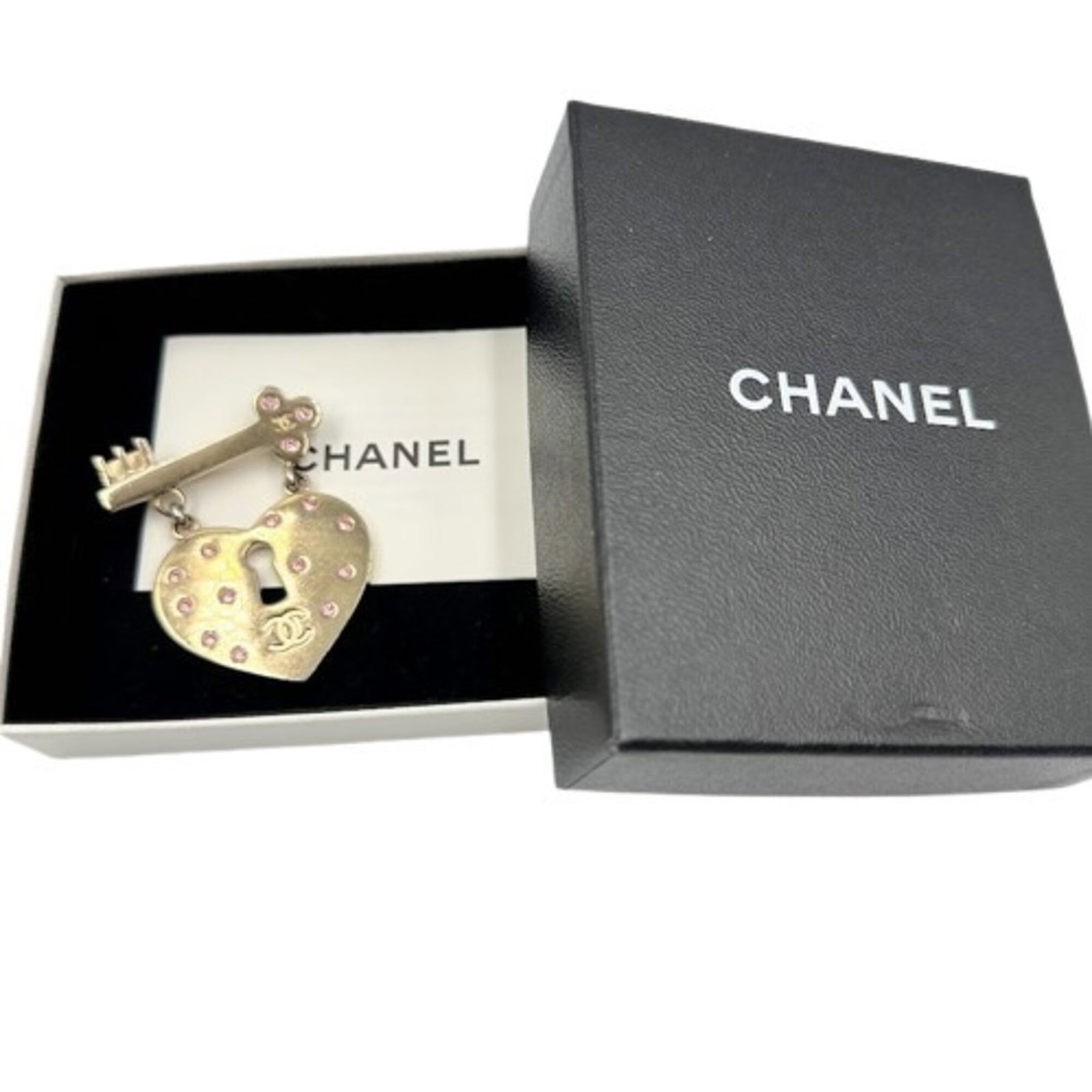 Chanel Brooch - 8