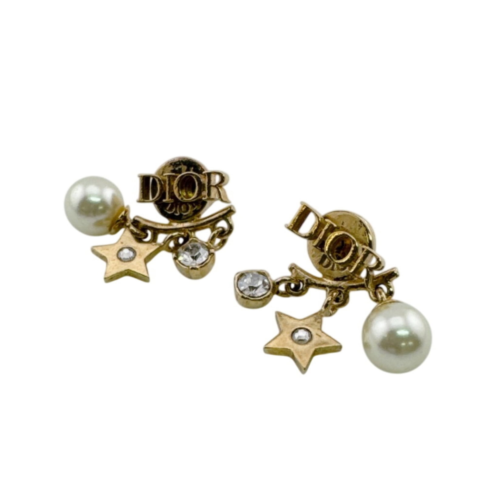 Metal artificial pearl earrings by Christian Dior stud: Metal artificial pearl earrings by Christian Dior stud Gold metal stud earrings featuring artificial pearl details by Christian Dior. Made from high-quality materials, these elegant earrings showcase