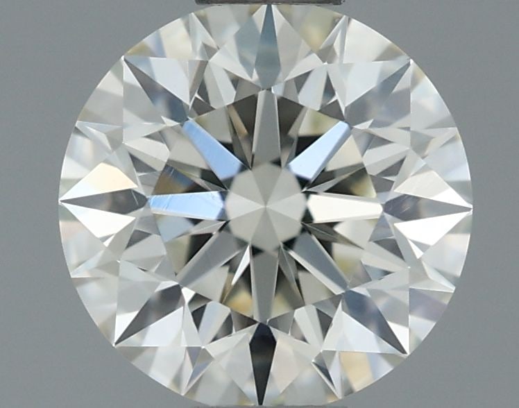 IGI Round 0.6ct I VVS2 - Loose Natural Diamond: IGI Round 0.6ct I VVS2 - Loose Natural Diamond 0.6ct I VVS2 - A Natural Diamond with Exceptional Clarity and Cut.IGI-certified, this loose natural diamond boasts an EX cut, I color, and VVS2 clarity, 