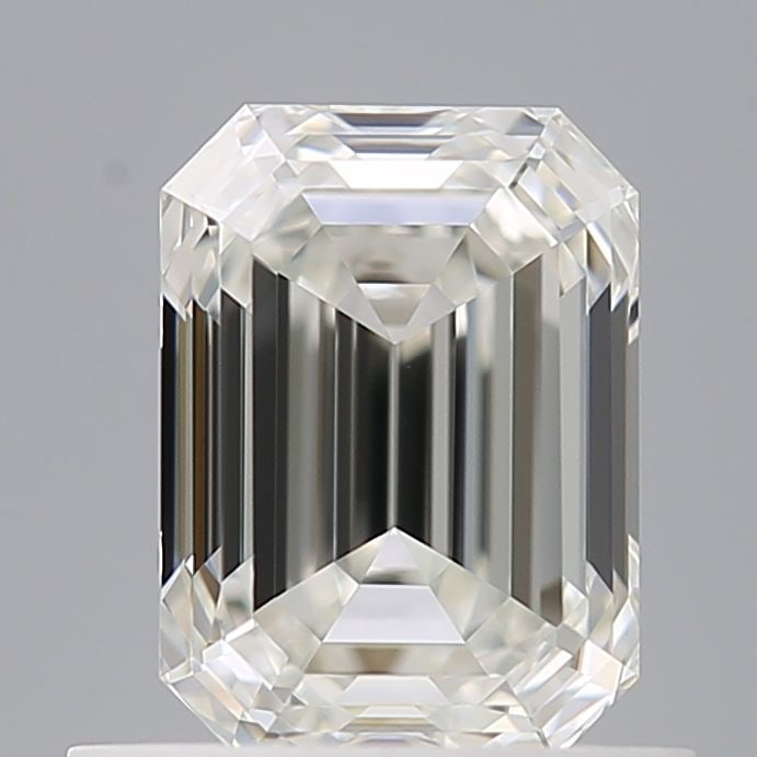 GIA Emerald 0.9ct I VVS2 - Loose Natural Diamond: GIA Emerald 0.9ct I VVS2 - Loose Natural Diamond 0.9ct GIA Emerald Cut Diamond with Exceptional Clarity and Polish, Certified I Color and VVS2 Clarity. This loose natural diamond boasts EX Symmetry an