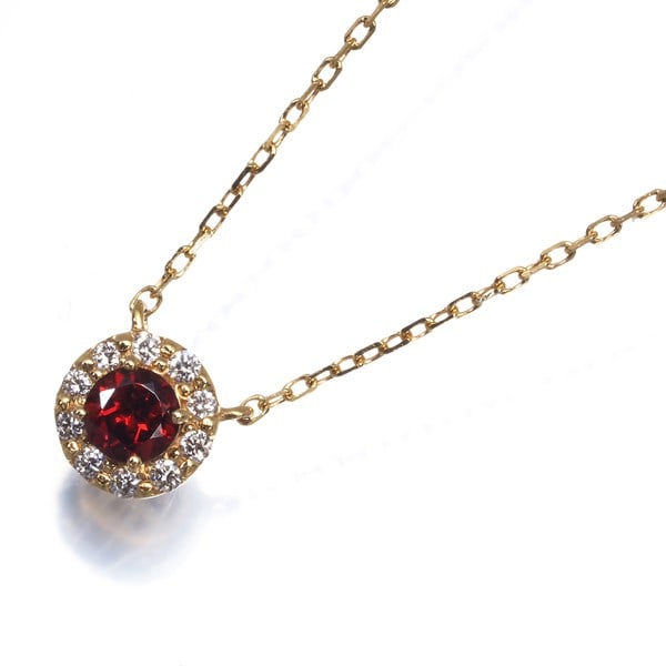 Vendome Necklace Garnet Diamond Circle 18K 750 Yellow Gold: Vendome Necklace Garnet Diamond Circle 18K 750 Yellow Gold The Vendome Necklace features a stunning circle pendant made from natural garnet and diamond, set in 18k yellow gold. This beautiful piece bo