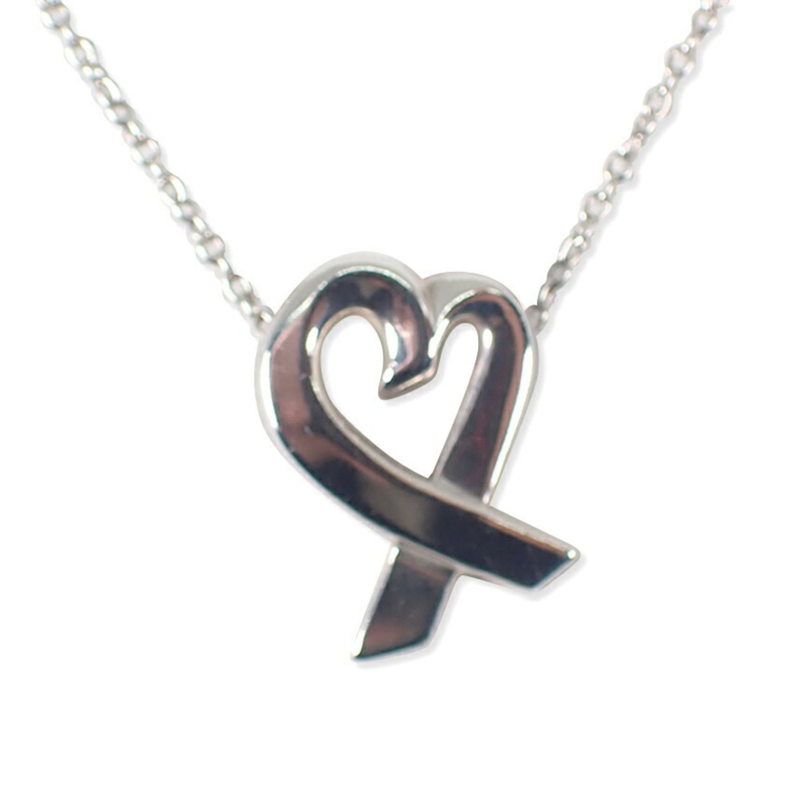 Tiffany 925 Loving Heart Pendant Necklace: Tiffany 925 Loving Heart Pendant Necklace Sterling silver 925 Loving Heart Pendant Necklace, crafted with attention to detail and precision. This elegant necklace features a 15mm x 11mm pendant