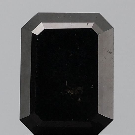 Emerald 1.95ct Black VVS1 - Loose Natural Diamond: Emerald 1.95ct Black VVS1 - Loose Natural Diamond 1.95ct Black VVS1 - A rare and exceptional natural diamond, this loose gemstone boasts an EX polish and symmetry, giving it a flawless appearance.