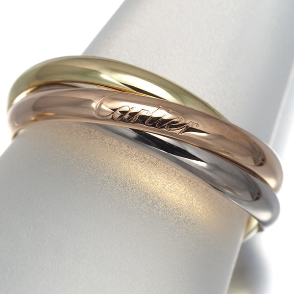 Cartier Ring Trinity Sm Eu59 18K 750 Yellow White Rose Gold: Cartier Ring Trinity Sm Eu59 18K 750 Yellow White Rose Gold Cartier Trinity Ring in Multi-Tone Gold - A Masterpiece of Elegance. This exquisite ring features a unique blend of 18k yellow, white, and r