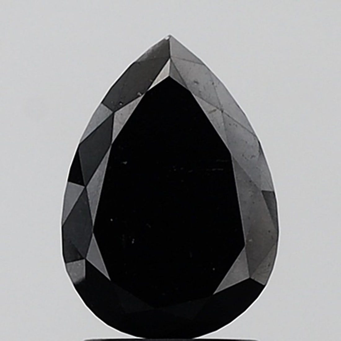 Pear 2.31ct Black VVS2 - Loose Natural Diamond: Pear 2.31ct Black VVS2 - Loose Natural Diamond 2.31ct Black VVS2 - Loose Natural Diamond, certified by none, showcases exceptional clarity and polish with an EX symmetry. Its unique black color stands