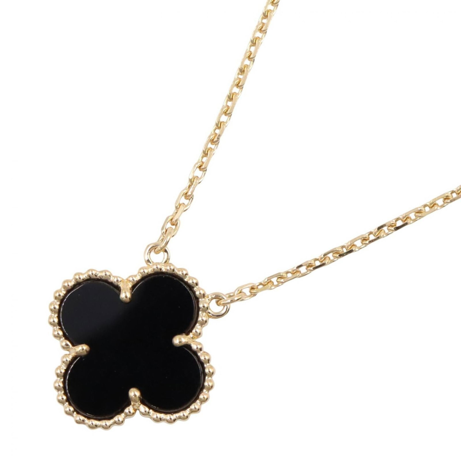 Van Cleef & Arpels Vintage Alhambra Onyx Necklace 18K (Yellow Gold) Onyx Women'S Gold/ Black: Van Cleef & Arpels Vintage Alhambra Onyx Necklace 18K (Yellow Gold) Onyx Women'S Gold/ Black Yellow gold (18K) onyx necklace with the iconic Alhambra design, a timeless piece from Van Cleef & Arpels. 