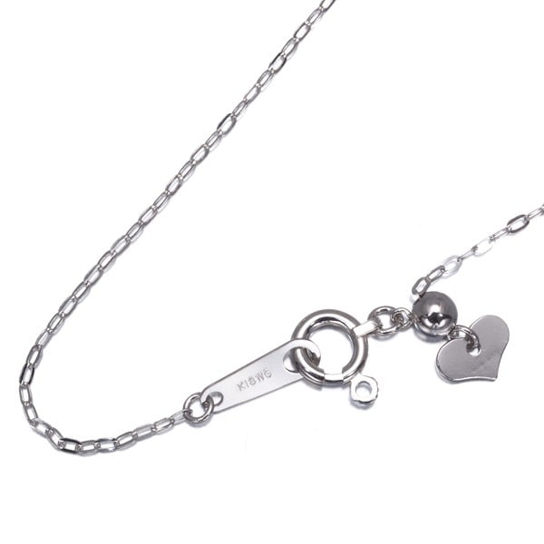 Flat Link Chain Necklace 45Cm 18K 750 White Gold: Flat Link Chain Necklace 45Cm 18K 750 White Gold 18k white gold chain necklace with adjustable length, featuring a sturdy 45cm link chain. The necklace's sleek design and premium material make it a st