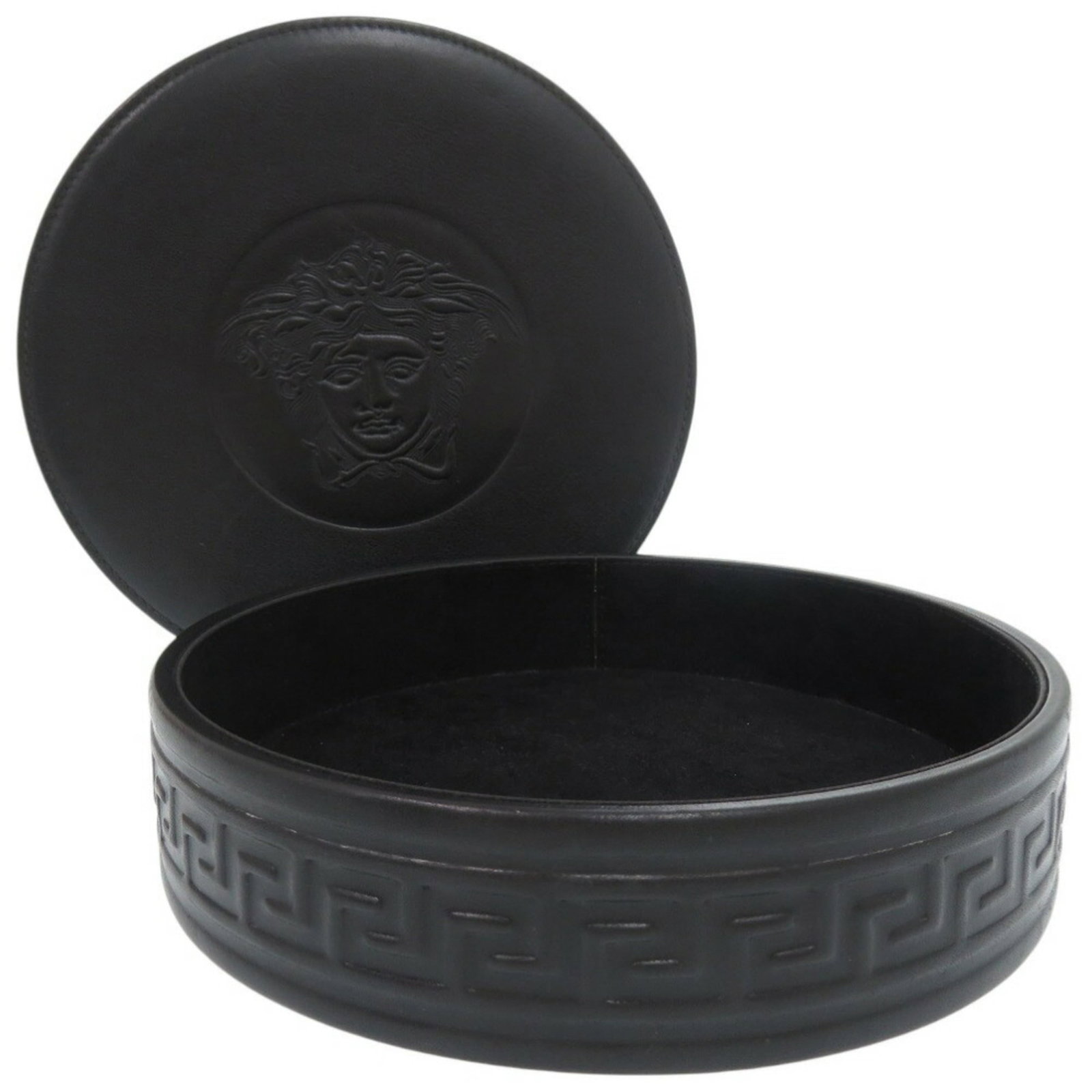 Leather Versace Jewelry Case: Leather Versace Jewelry Case This sleek black leather Versace jewelry case boasts a classic design with clean lines and a sophisticated aesthetic, making it a stylish addition to any jewelry collectio