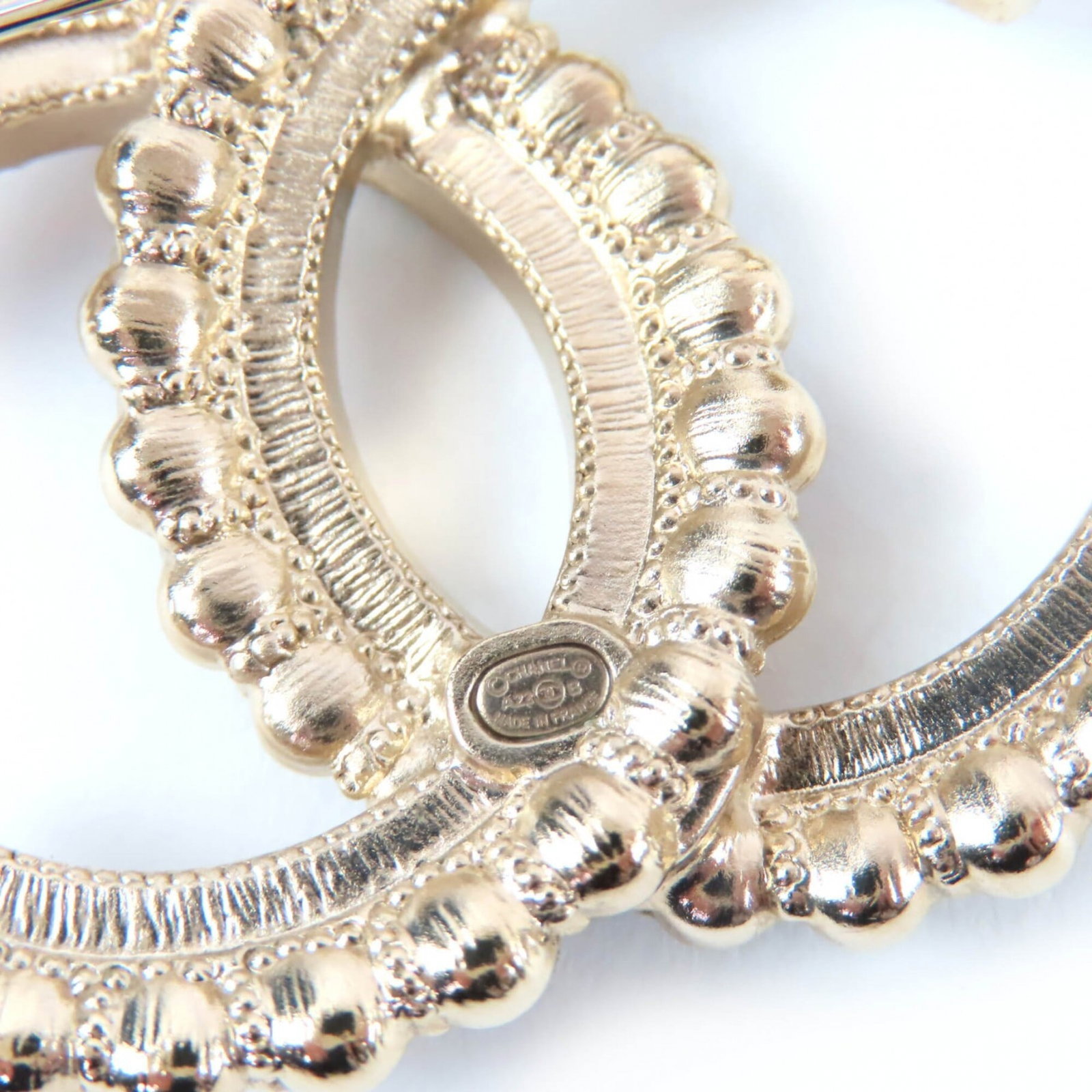 Brooch Chanel - 5