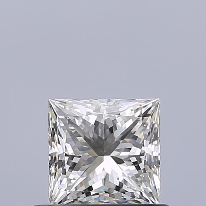IGI Princess 0.51ct H VVS2 - Loose Natural Diamond: IGI Princess 0.51ct H VVS2 - Loose Natural Diamond 0.51ct H VVS2 - A Natural Diamond of Exceptional Clarity and Brilliance, Certified by the International Gemological Institute (IGI). This loose natur
