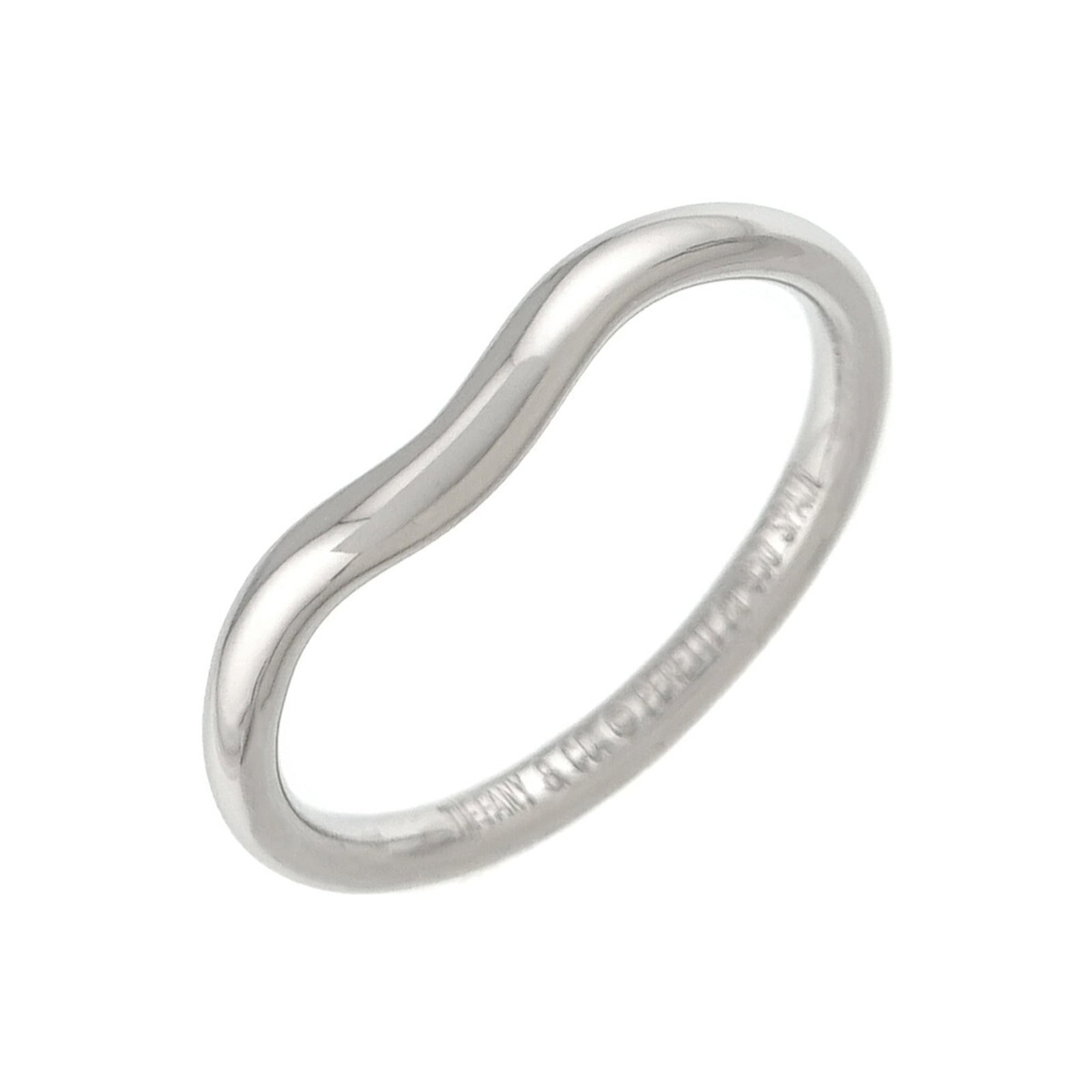 Tiffany Band Ring Platinum 950: Tiffany Band Ring Platinum 950 Platinum band ring from Tiffany, featuring 950 platinum material and a US size 7 fit. This elegant ring showcases the brand's signature style with its sleek design and h
