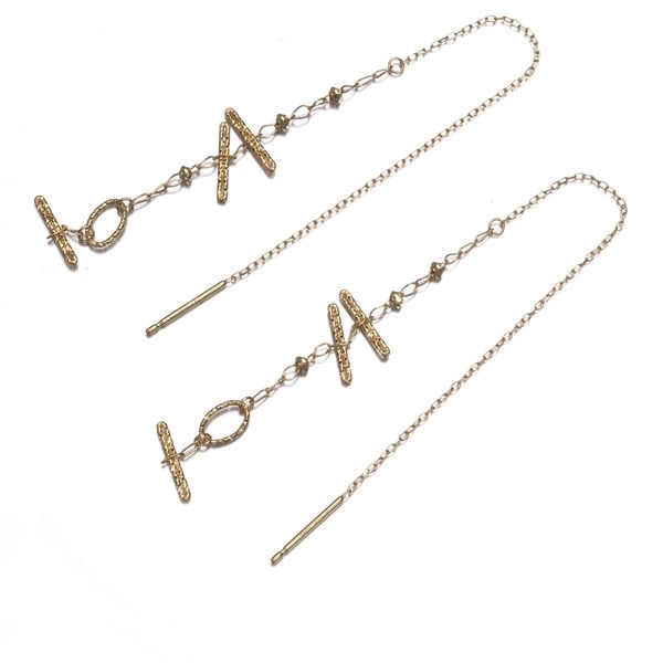 Ete Earrings 18K 750 Yellow Gold: Ete Earrings 18K 750 Yellow Gold 18K yellow gold earrings with a thread base, measuring 44.5 x 8.7mm in design size and 11.5mm in total length, crafted from high-quality 18k / 750 yellow gold material
