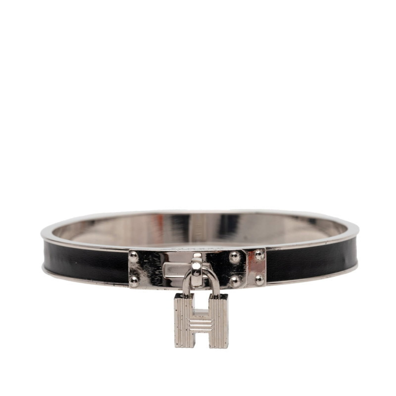 Hermes Bangle Ardennes Leather Metal: Hermes Bangle Ardennes Leather Metal Ardennes leather and metal come together in this sleek bangle from Hermes, crafted with 19.5cm length for a versatile fit. The silver finish adds a touch of