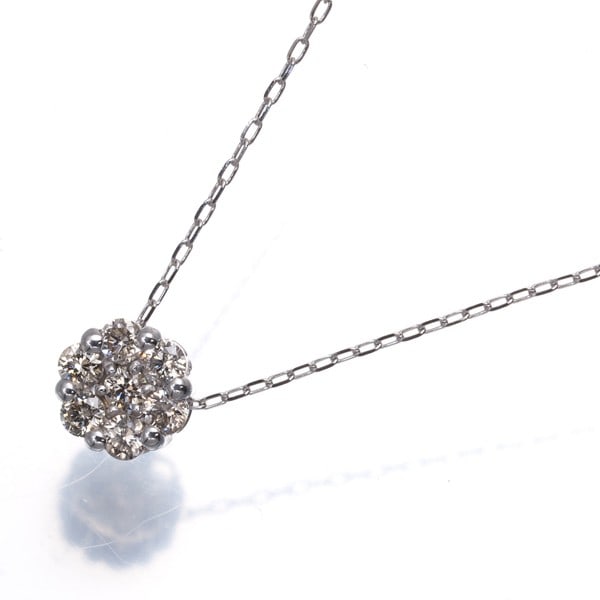 Brown Diamond 0.20Ct Flower Necklace 18K 750 White Gold: Brown Diamond 0.20Ct Flower Necklace 18K 750 White Gold 18k white gold pendant features a natural brown diamond, weighing 0.20ct, set in a delicate flower-shaped design. The necklace boasts a classic 