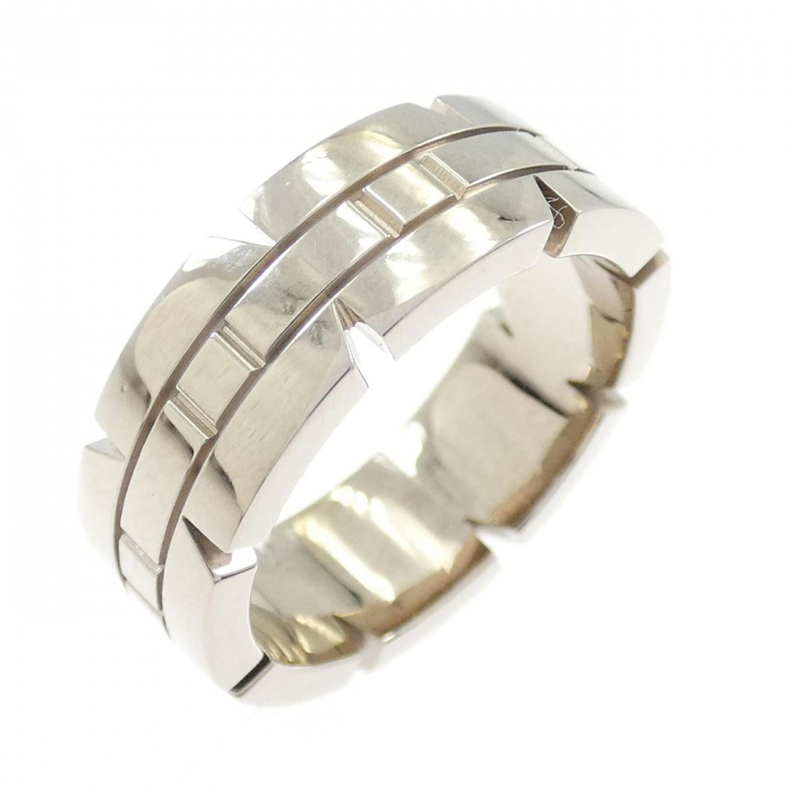 Cartier Band Ring White Gold (18K): Cartier Band Ring White Gold (18K) Cartier Band Ring White Gold (18K) features a sleek band design, showcasing the luxury of white gold. This women's ring measures 48 US and corresponds to size 5, mak