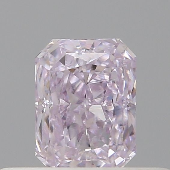 GIA Radiant 0.3ct Light Pink VVS2 - Loose Natural Diamond: GIA Radiant 0.3ct Light Pink VVS2 - Loose Natural Diamond GIA certification ensures the diamond's quality and authenticity. This loose, natural light pink diamond boasts an impressive VVS2 clarity gra