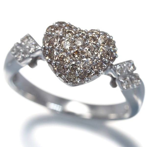 Kasahara Masumi Ring Brown & Clear Diamond Paved Heart Us5.75-6 18K Wg: Kasahara Masumi Ring Brown & Clear Diamond Paved Heart Us5.75-6 18K Wg 18k white gold ring featuring a paved heart design, adorned with a total of 0.70ct brown diamond and 0.05ct clear diamond. The
