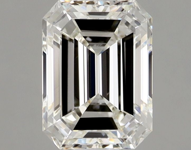 GIA Emerald 0.7ct I IF - Loose Natural Diamond: GIA Emerald 0.7ct I IF - Loose Natural Diamond GIA Emerald 0.7ct I IF - Loose Natural Diamond, certified by the Gemological Institute of America (GIA) with a high clarity grade of IF and excellent pol