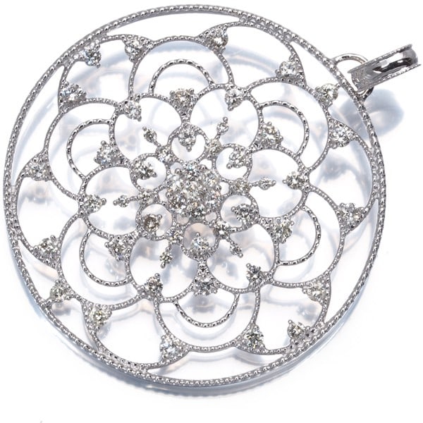 Diamond 1.55Ct Milgrain Openwork Pendant 18K 750 White Gold: Diamond 1.55Ct Milgrain Openwork Pendant 18K 750 White Gold 18k white gold pendant showcases a stunning 1.55ct diamond set in an intricate milgrain openwork design, creating a unique and eye-catching
