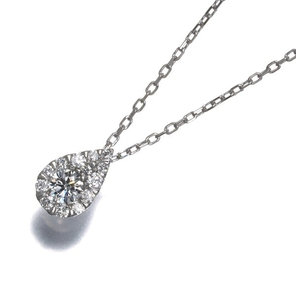 Vendome Necklace Diamond 0.086Ct Drop Of Garland 950 850 Platinum: Vendome Necklace Diamond 0.086Ct Drop Of Garland 950 850 Platinum Vendome's Drop of Garland necklace showcases a stunning 0.086ct diamond pendant, surrounded by a halo of smaller diamonds, all set in 