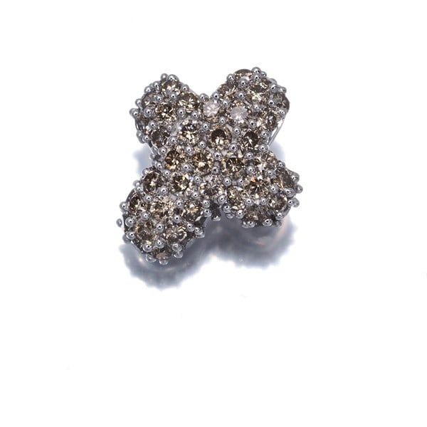Diamond Cross Pendant 0.60CT White Gold 18K Brown: Diamond Cross Pendant 0.60CT White Gold 18K Brown This stunning 0.60ct brown diamond cross pendant is crafted from 18k white gold, with a natural diamond at its center. The intricate design features