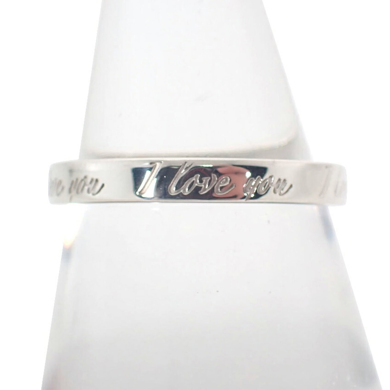 Tiffany Band Ring Sterling Silver 925: Tiffany Band Ring Sterling Silver 925 Sterling silver band ring with a sleek design, featuring the iconic Tiffany brand. Made from high-quality sterling silver 925, this ring boasts durability and shi