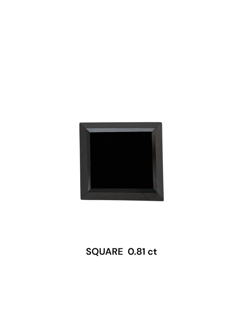 Square 0.81ct Fancy Black VVS2 - Loose Natural Diamond: Square 0.81ct Fancy Black VVS2 - Loose Natural Diamond 0.81ct Fancy Black VVS2 - Loose Natural Diamond, showcasing exceptional clarity and polish, with a rich black color that stands out in its cut, m