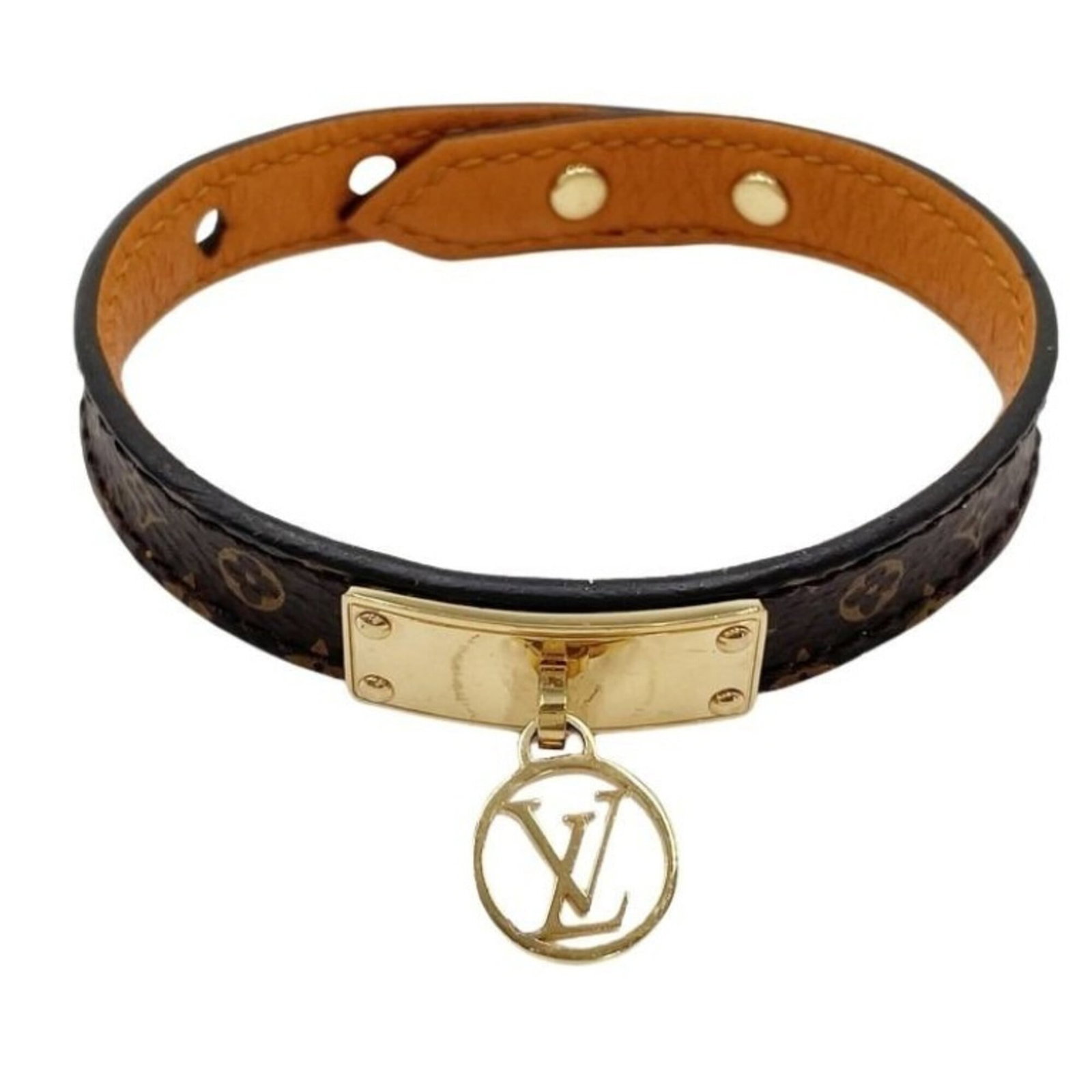 Charm Bracelet Monogram Louis Vuitton: Charm Bracelet Monogram Louis Vuitton Monogram charm bracelet from Louis Vuitton, available in brown monogram color. This 13.5-18cm charm bracelet features a total length of 21.5cm and can be adjusted