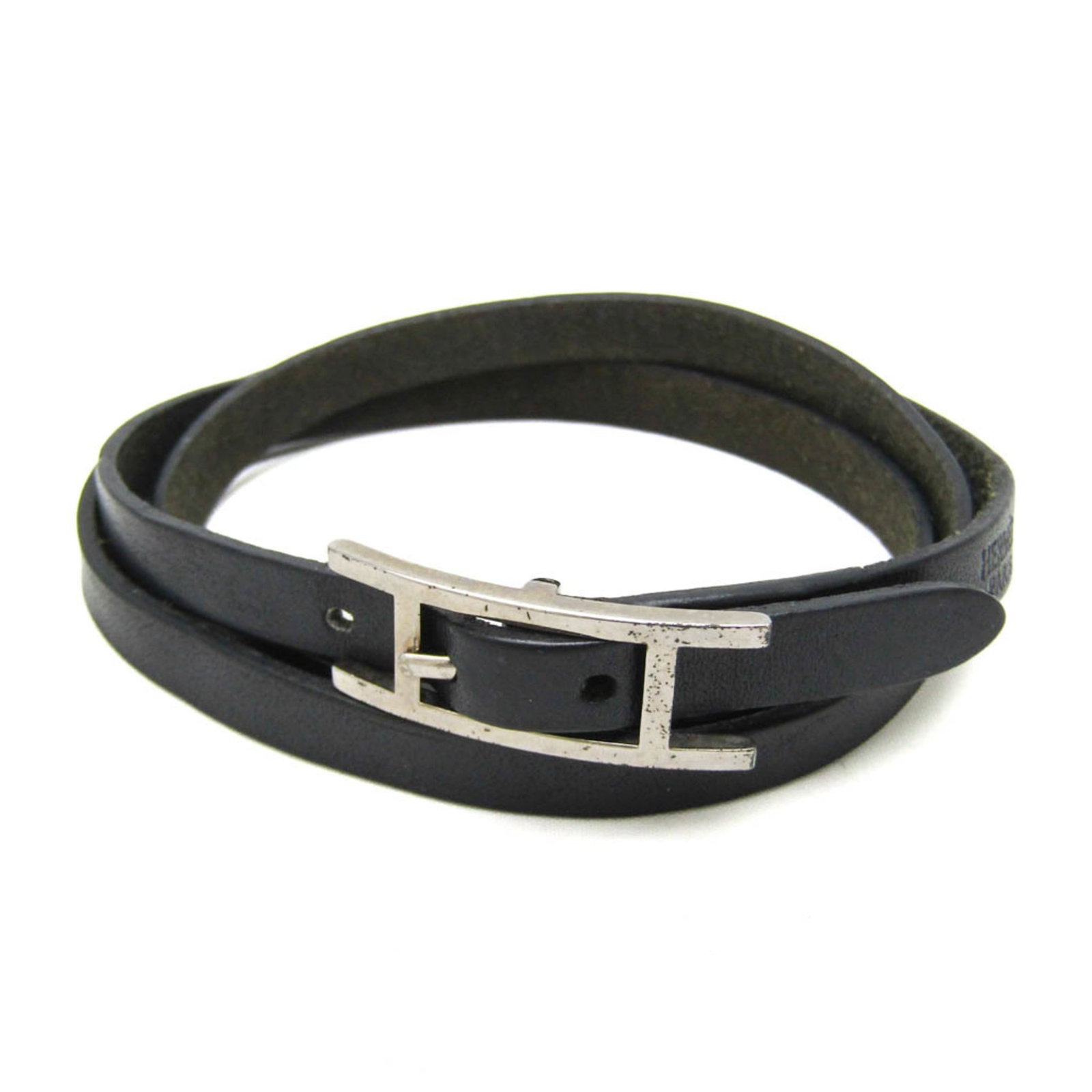 Metal Leather Bangle Hermes: Metal Leather Bangle Hermes Made from box calf leather and metal, this Metal Leather Bangle features a classic triple bracelet choker design. The bangle measures 19.5-20.5cm in length and 7mm in width