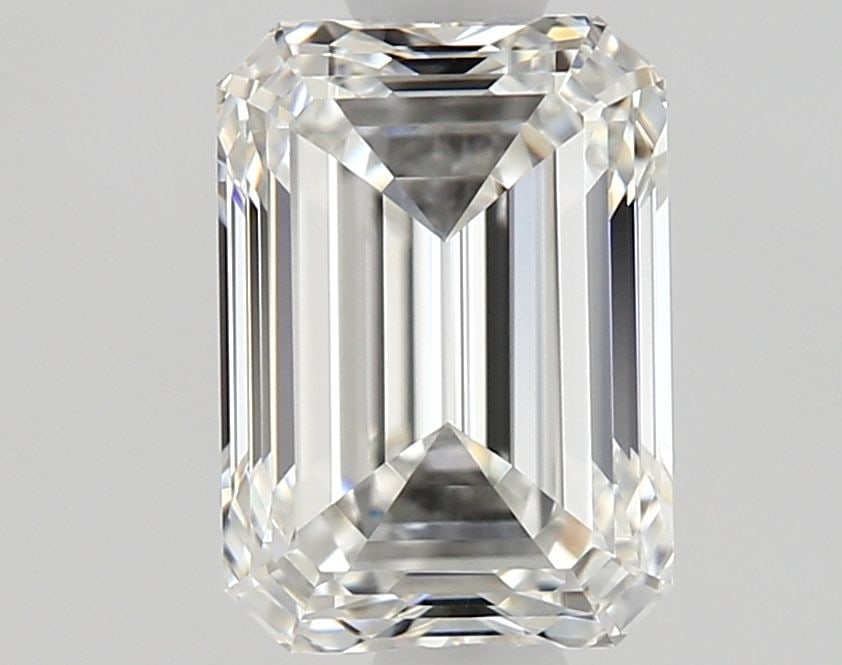 GIA Emerald 0.82ct G VVS1 - Loose Natural Diamond: GIA Emerald 0.82ct G VVS1 - Loose Natural Diamond GIA Emerald 0.82ct G VVS1 - Loose Natural Diamond.This exceptional diamond boasts an impressive 0.82 carats, graded as G in color and VVS1 for clarity