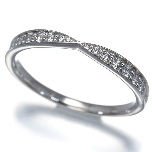 Ring Diamond Harmony Tiffany 950 Platinum US6-6.25: Ring Diamond Harmony Tiffany 950 Platinum US6-6.25 Tiffany & Co.'s Ring Diamond Harmony collection showcases exceptional craftsmanship, featuring a natural diamond set in platinum. This US6-6.25 ring