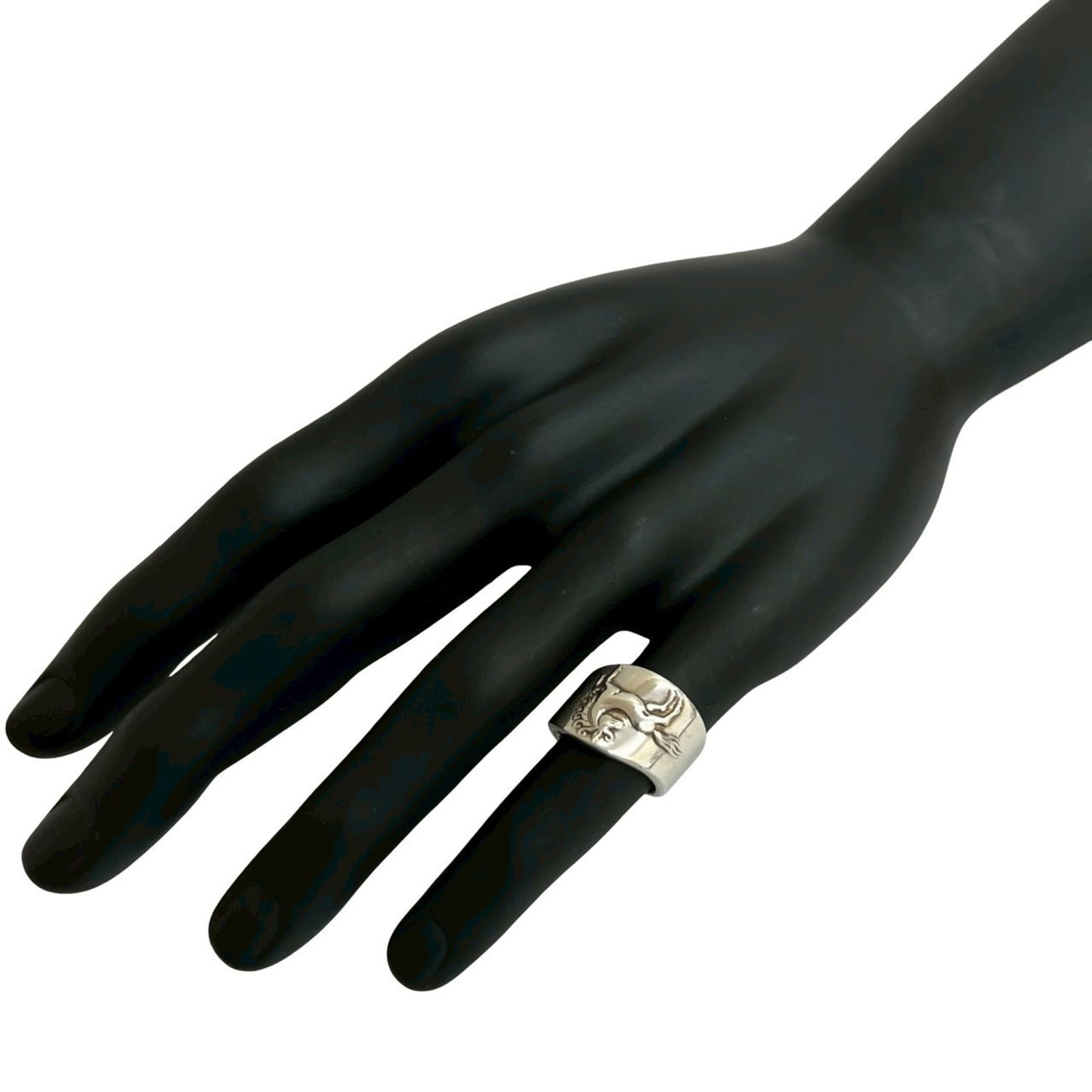 Ring of Silver Band by Hermes: Ring of Silver Band by Hermes Silver Band ring by Hermes, made from high-quality silver (925), features a sleek and modern design. This classic band ring is available in size US 5.5 and comes without 