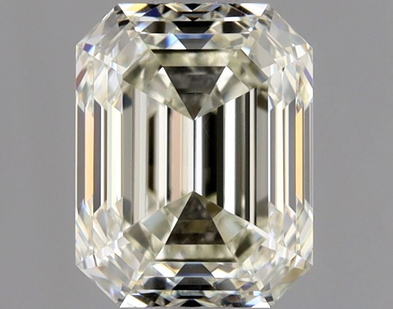 GIA Emerald 1.01ct M VVS1 - Loose Natural Diamond: GIA Emerald 1.01ct M VVS1 - Loose Natural Diamond GIA Emerald 1.01ct M VVS1 - Loose Natural DiamondThe GIA-certified, 1.01ct emerald-cut diamond boasts exceptional clarity and color, with a M grade