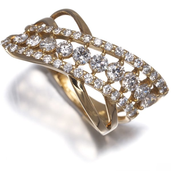 Diamond 0.70Ct/ 0.40Ct Openwork Ring 18K 750 Yellow Gold: Diamond 0.70Ct/ 0.40Ct Openwork Ring 18K 750 Yellow Gold Yellow gold 18k ring features an openwork design with two diamonds, totaling 0.70ct and 0.40ct respectively, set in a US size 6.75-7 ring. The