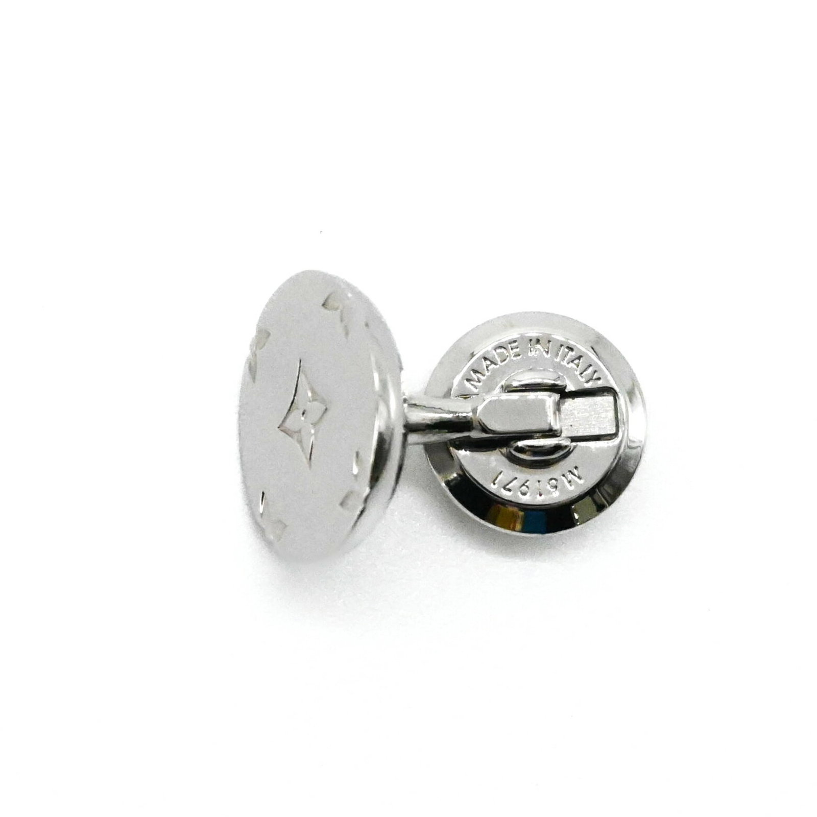 Louis Vuitton Button Stud - 16