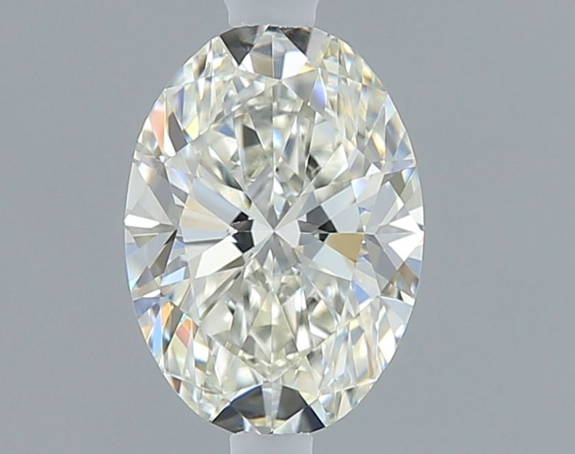 GIA Oval 0.43ct J VVS2 - Loose Natural Diamond: GIA Oval 0.43ct J VVS2 - Loose Natural Diamond GIA Oval 0.43ct J VVS2 - Loose Natural Diamond, certified by the Gemological Institute of America (GIA) with a high level of clarity and exceptional cut 
